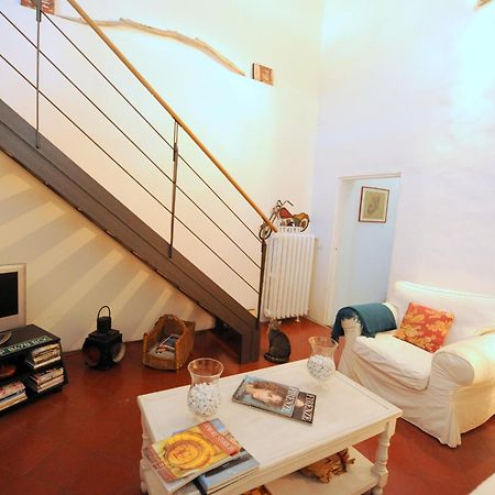 Acacia Firenze - Primula Apartment Bilik gambar